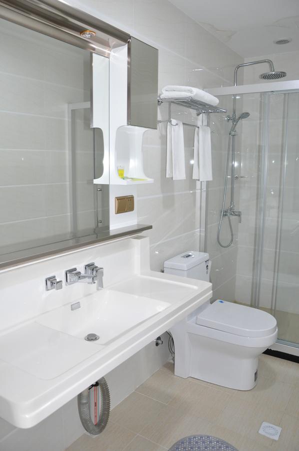 חוג'אנד Firuz Hotel חדר תמונה